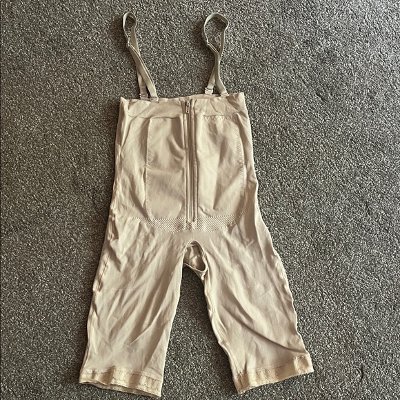 waist shaperz Other - Women's Beige Shapewear Bodysuit